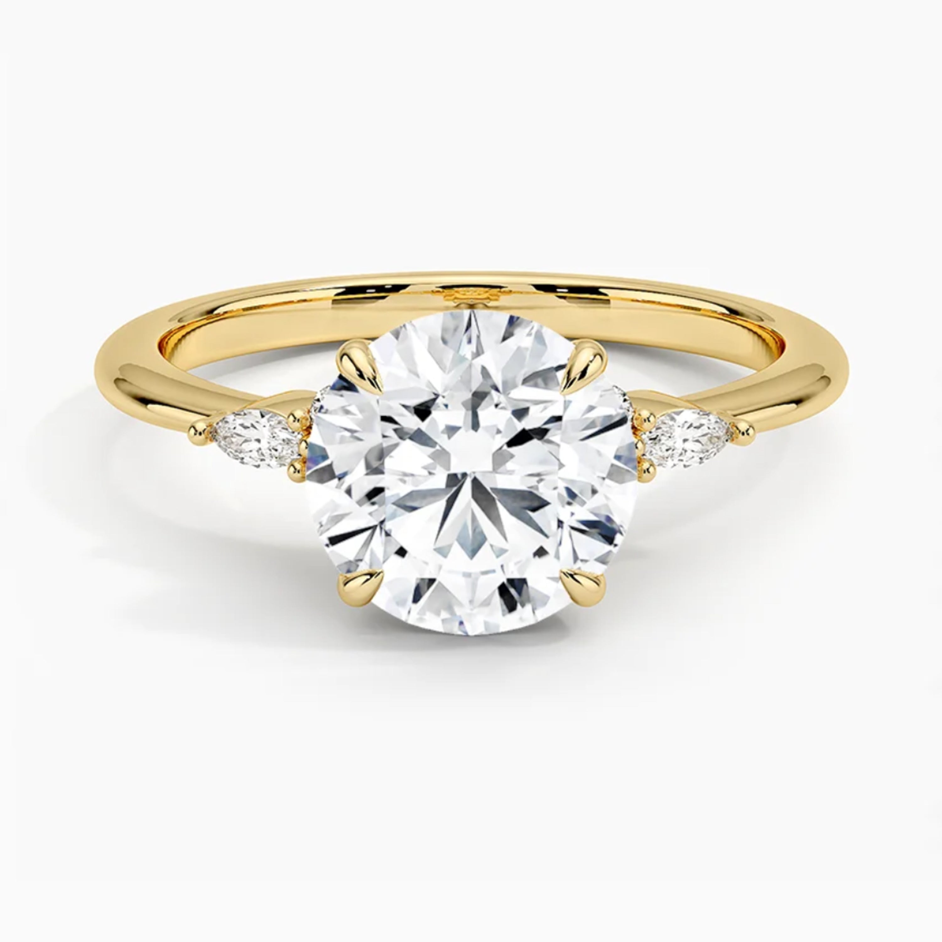 Laurel Round Ring