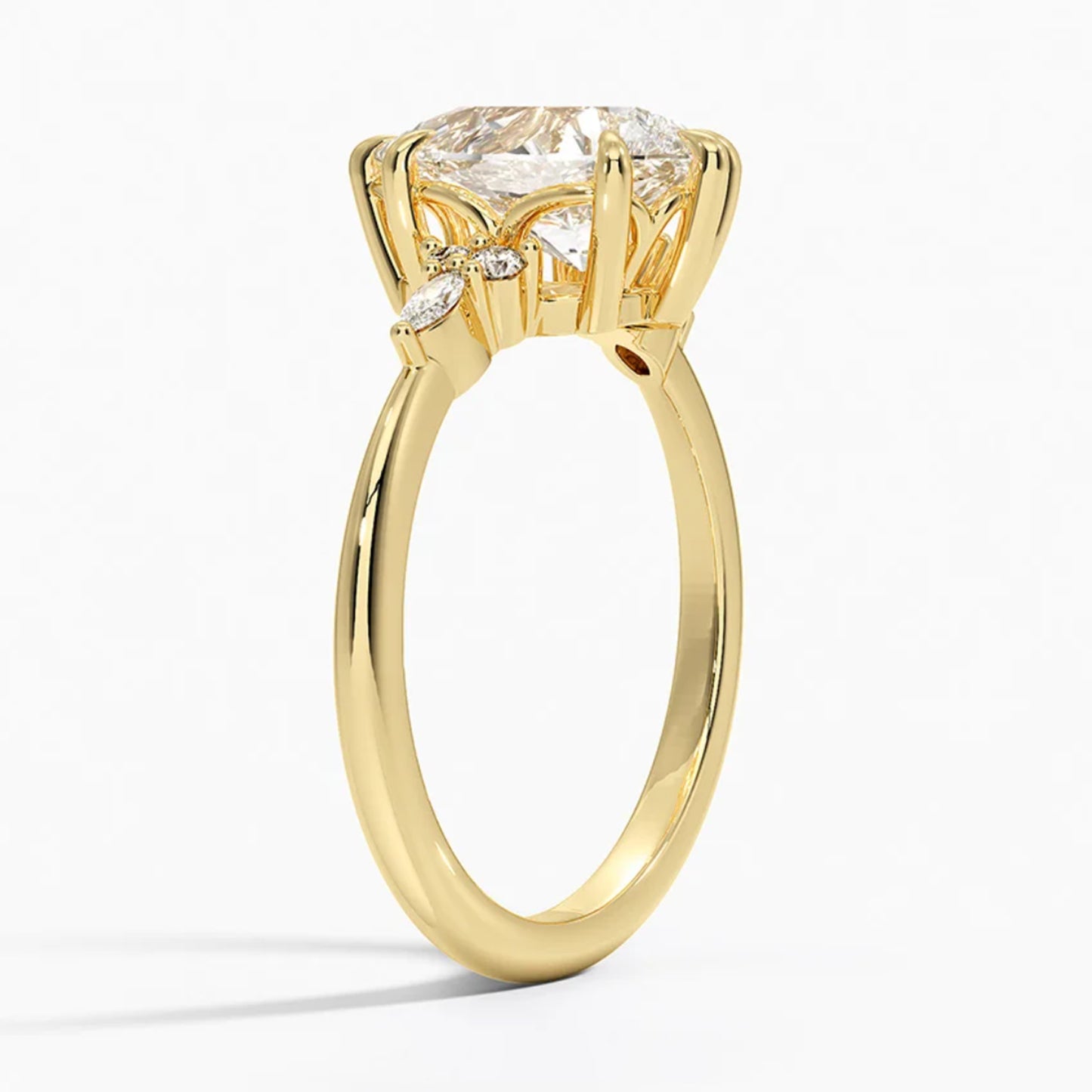 Laurel Pear Ring