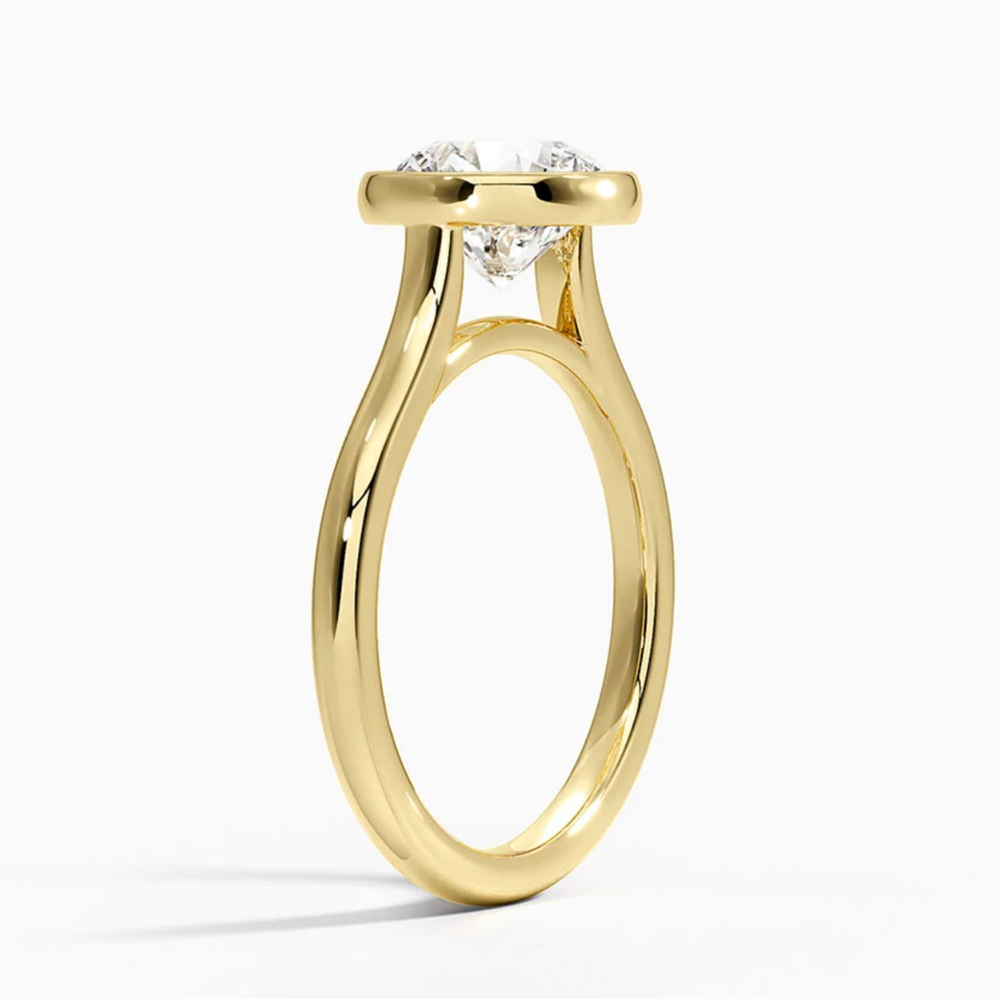 Luna Round Solitaire Ring