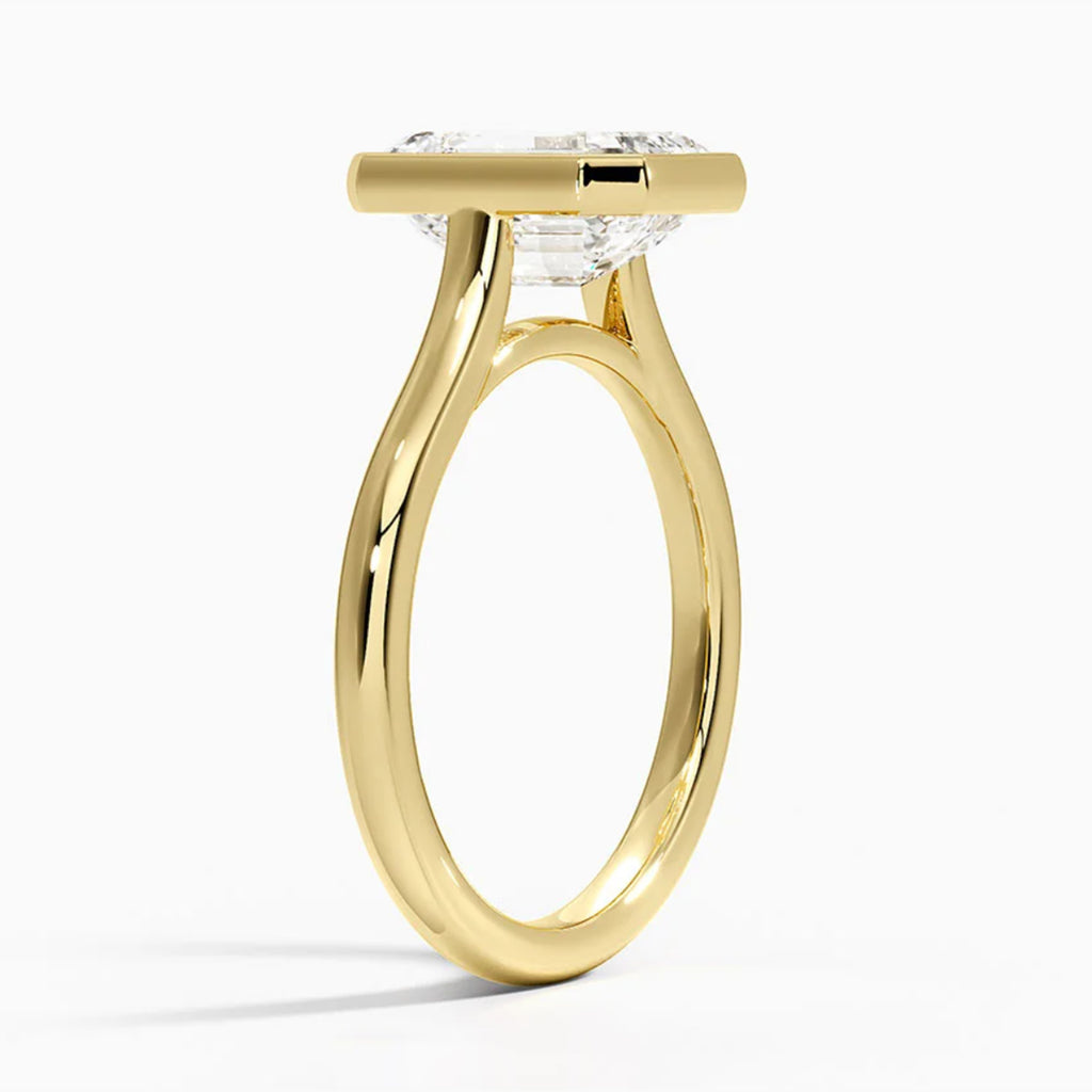 Luna Emerald Solitaire Ring