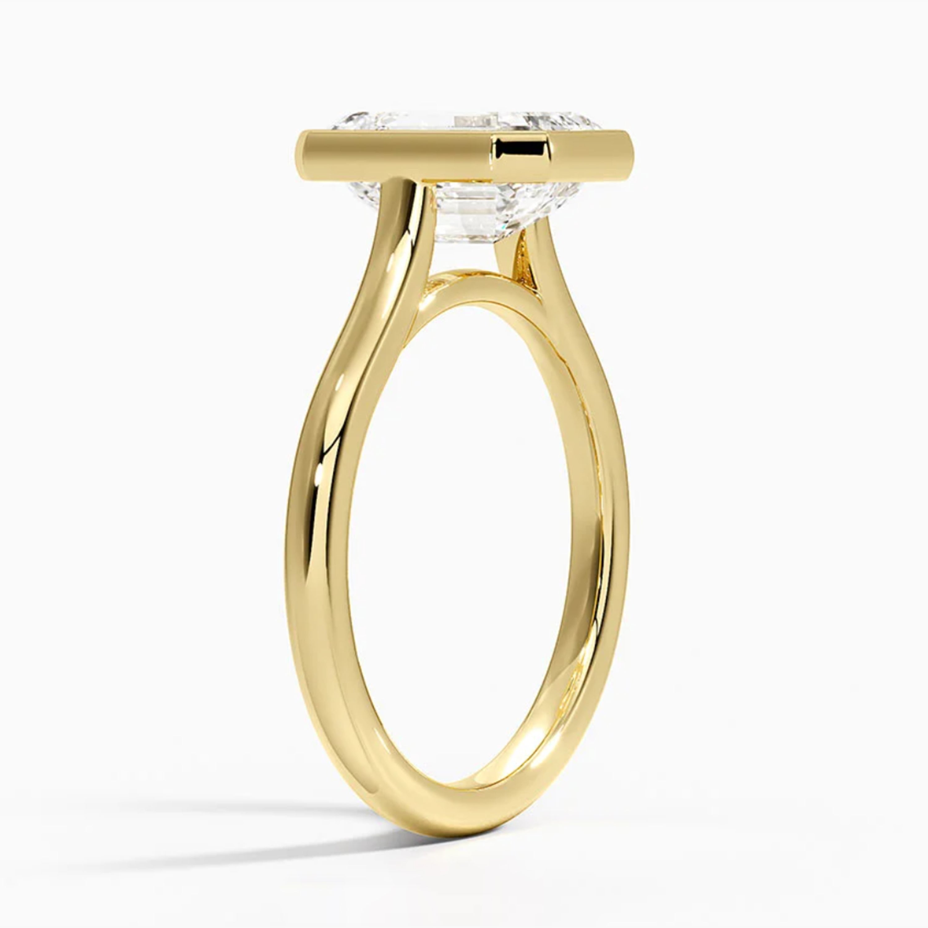 Luna Emerald Solitaire Ring