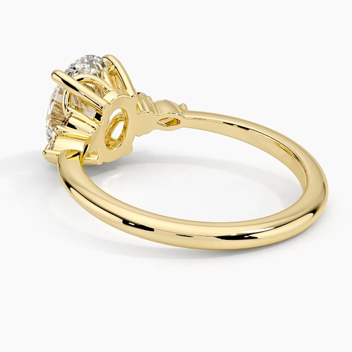 Laurel Oval Ring