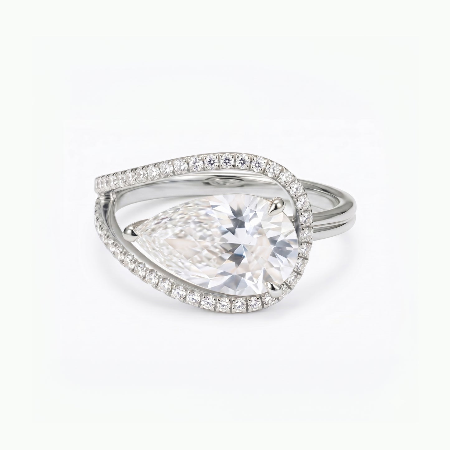 Aurora Halo Pear Ring