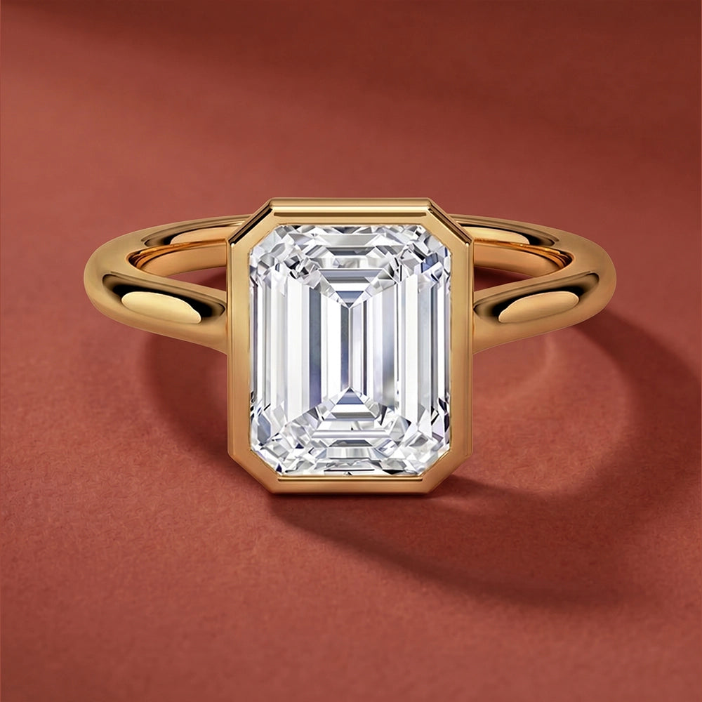 Luna Emerald Solitaire Ring