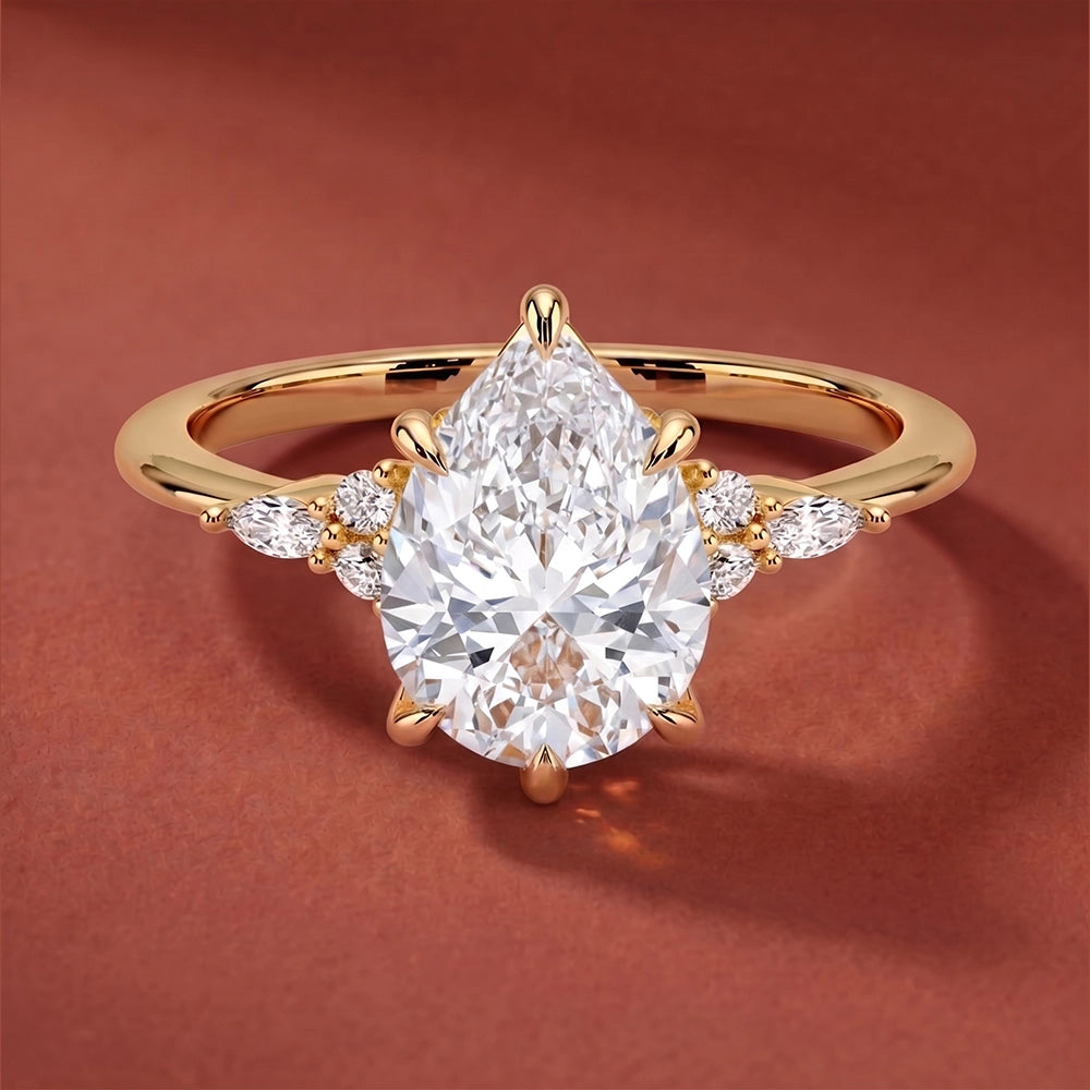 Laurel Pear Ring