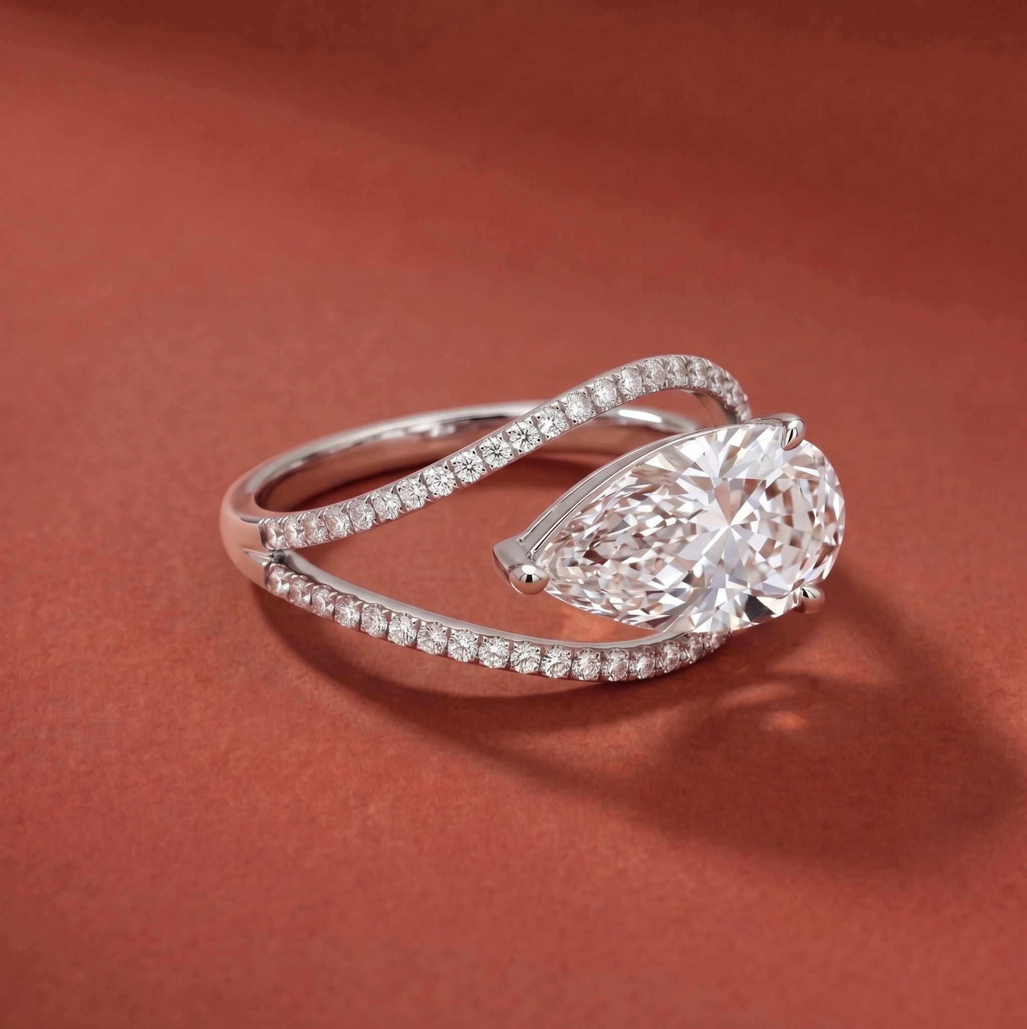 Aurora Halo Pear Ring