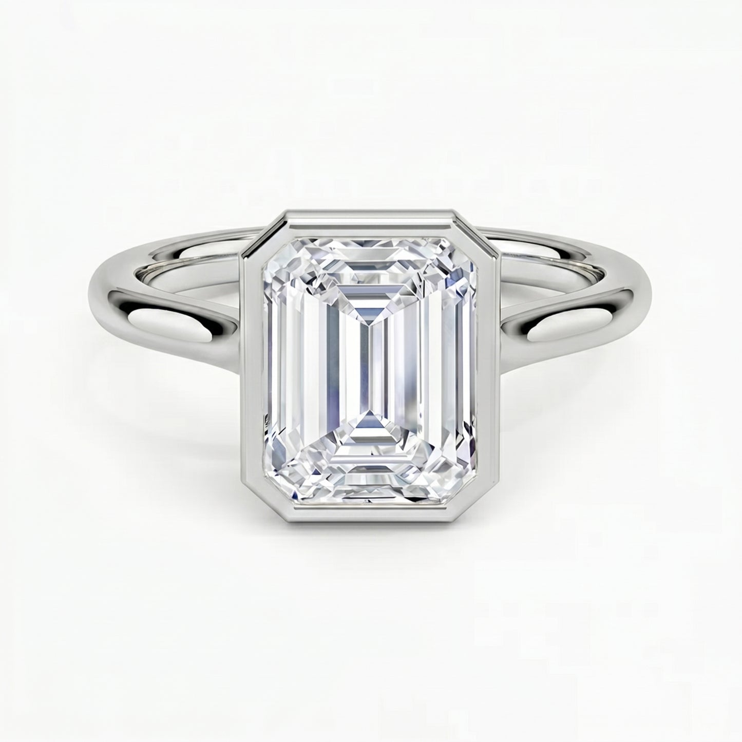 Luna Emerald Solitaire Ring