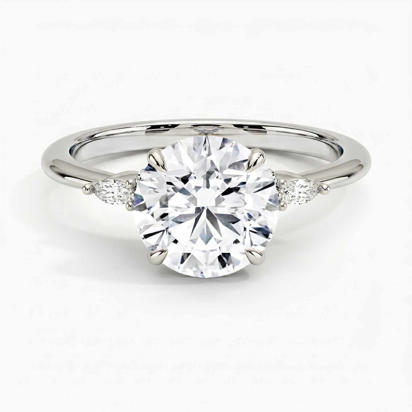 Laurel Round Ring