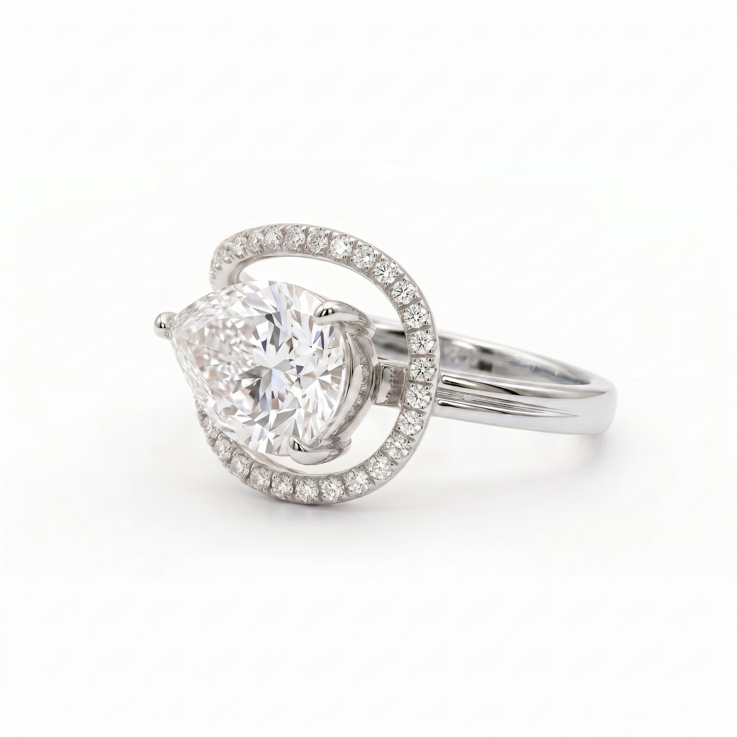 Aurora Halo Pear Ring