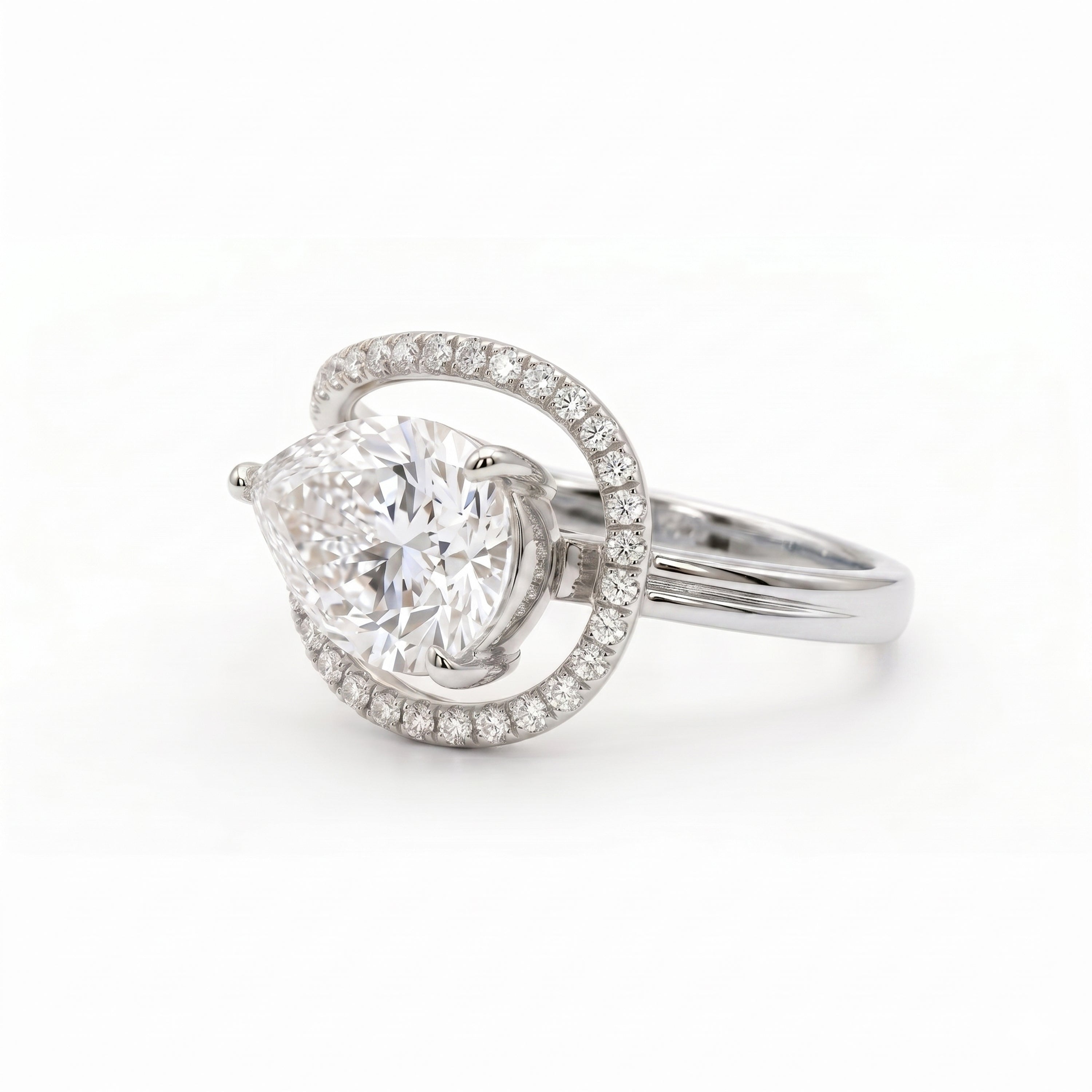Aurora Halo Pear Ring