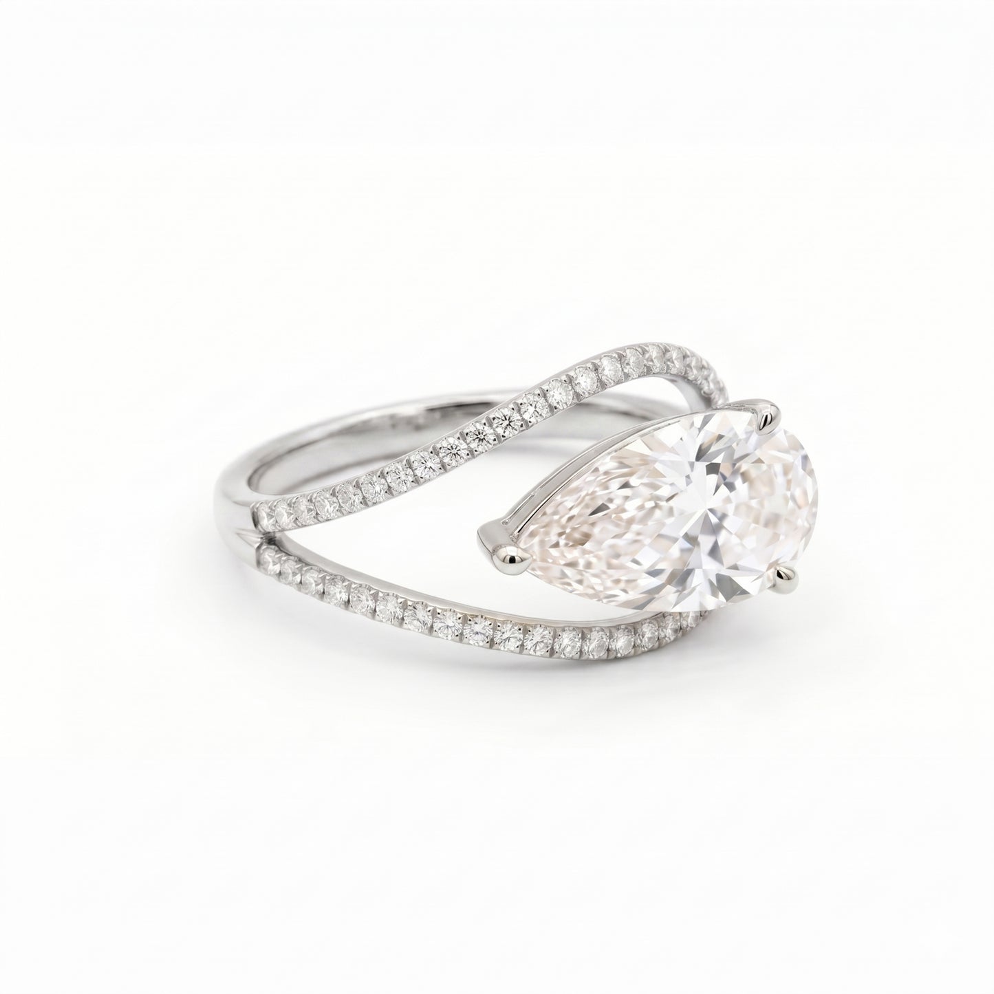 Aurora Halo Pear Ring