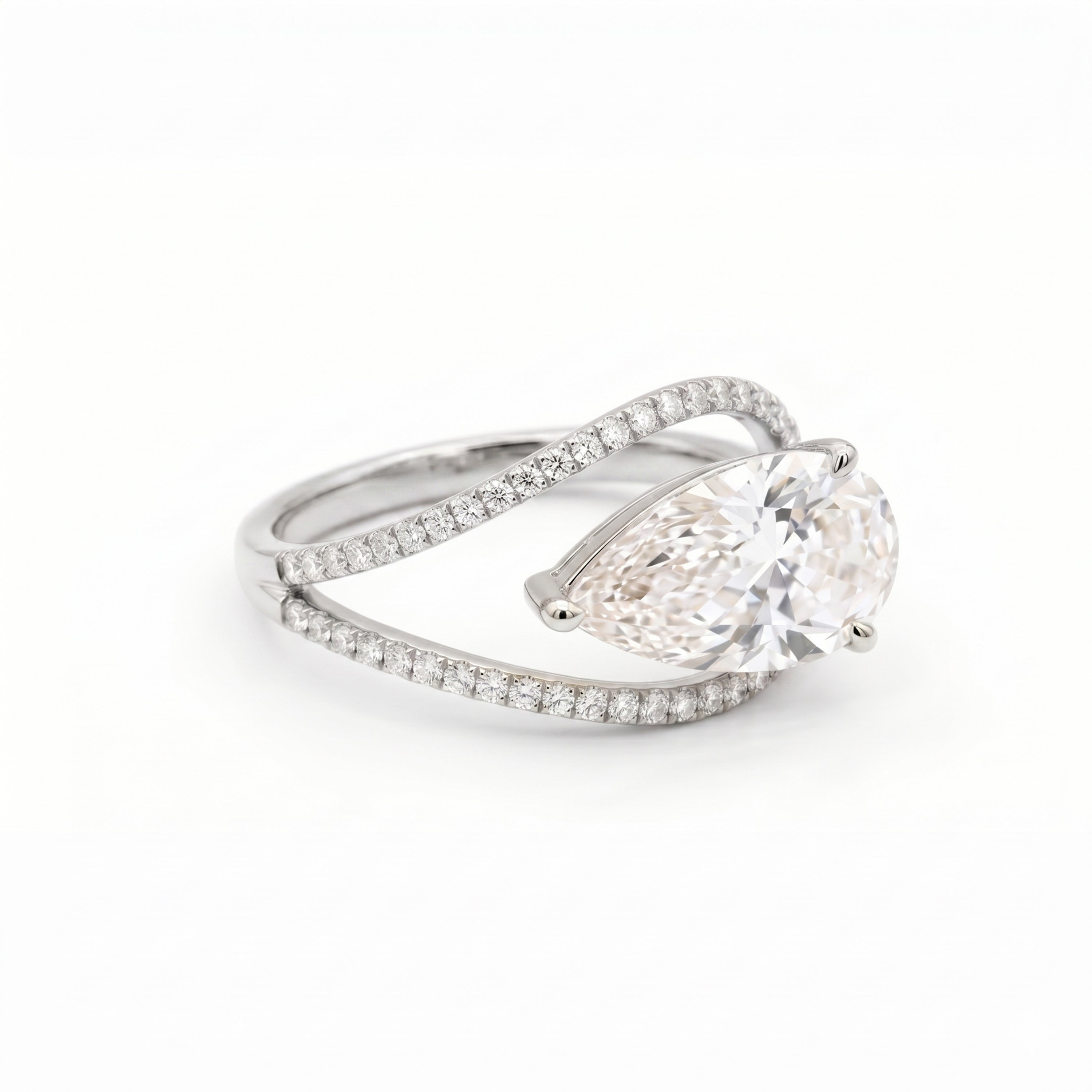 Aurora Halo Pear Ring