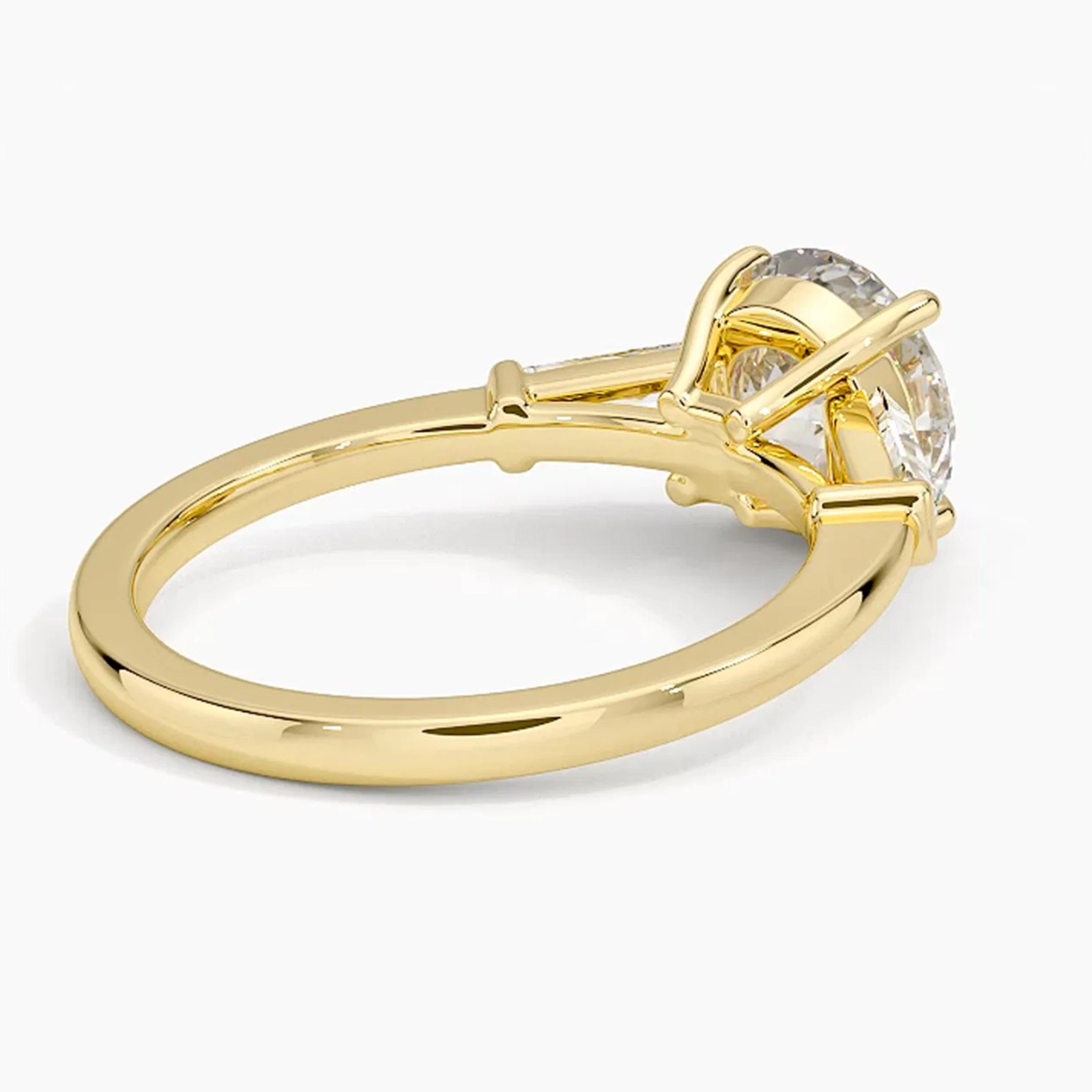 Legacy Round Three-Stone Ring