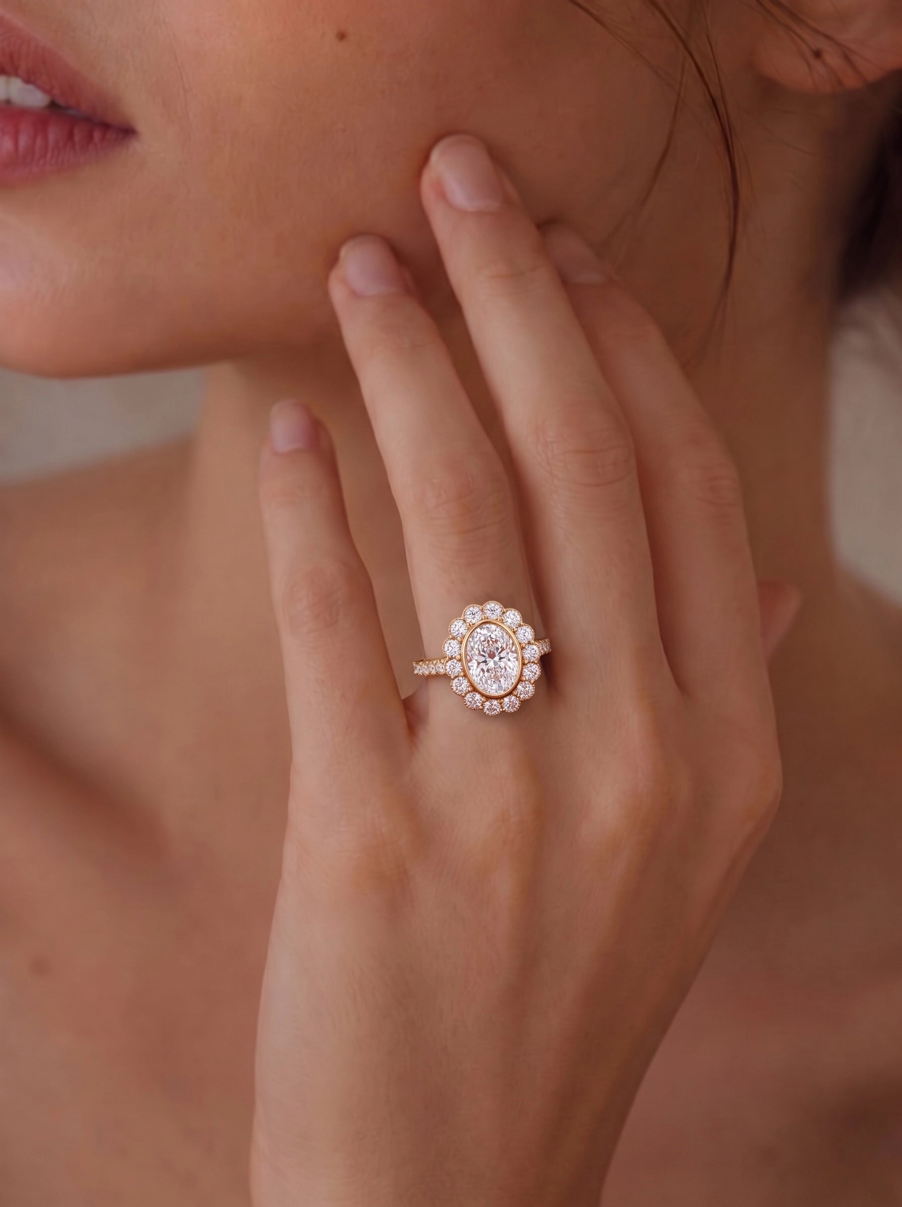 Heart of Helios - Oval Halo Ring