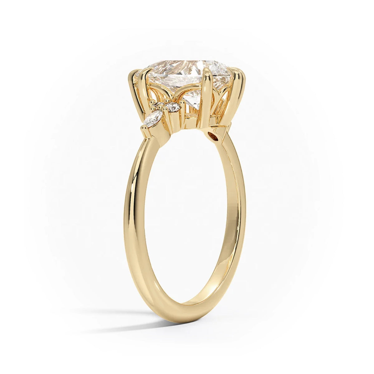 Laurel Pear Ring
