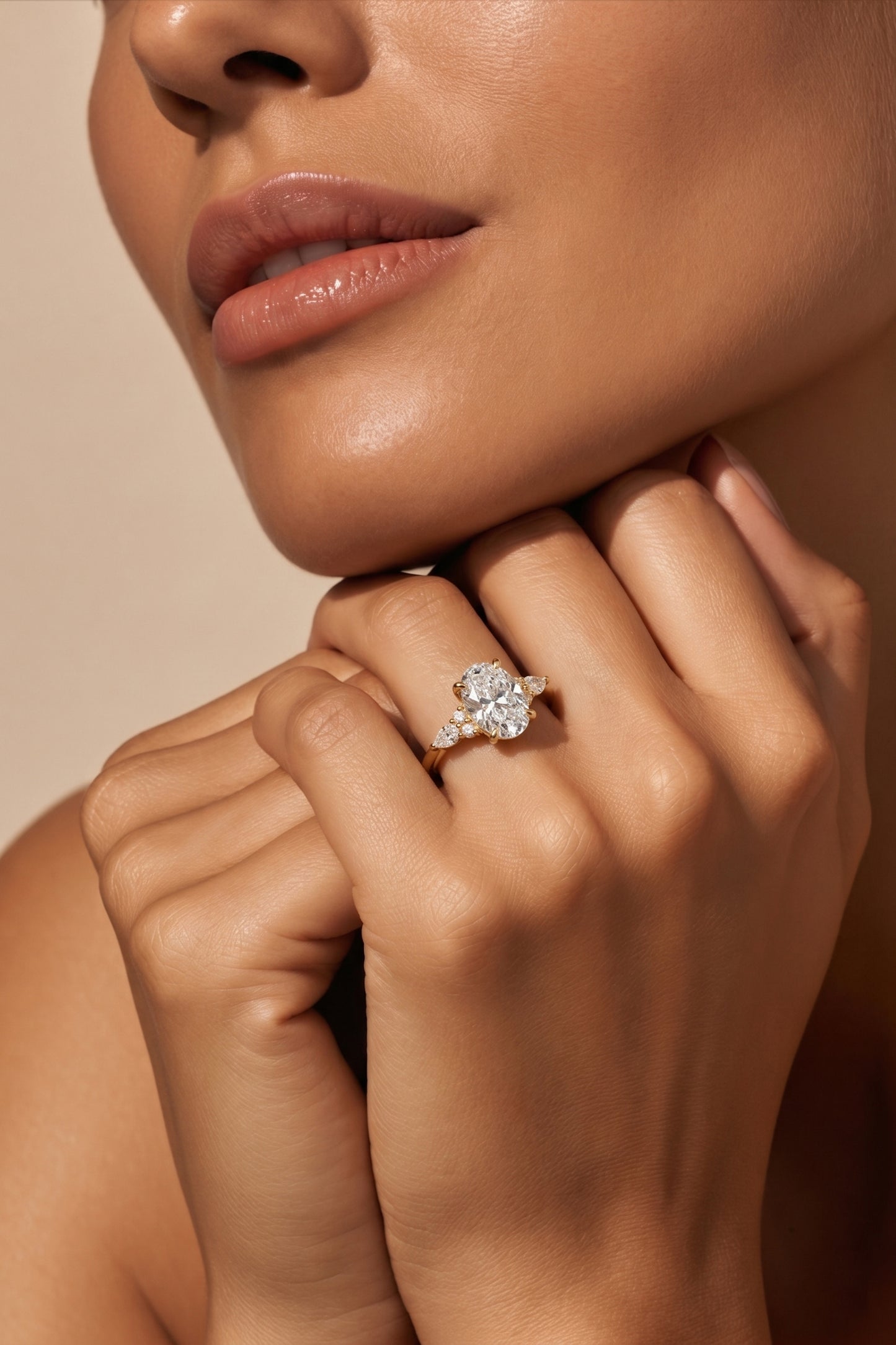 Laurel Oval Ring